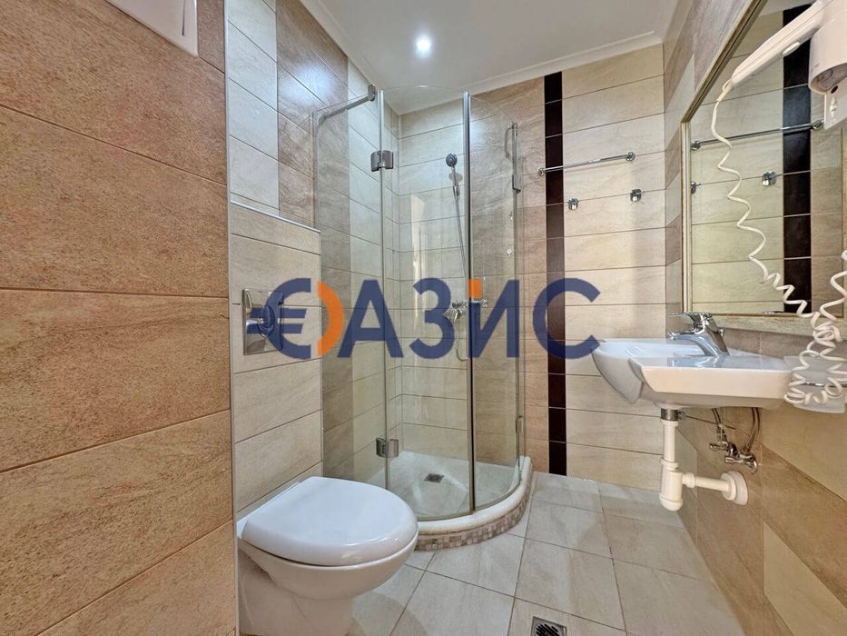 Продава се Двустаен апартамент в к.к. Слънчев бряг - 60 кв.м за 1309 €/кв.м - Снимка #9