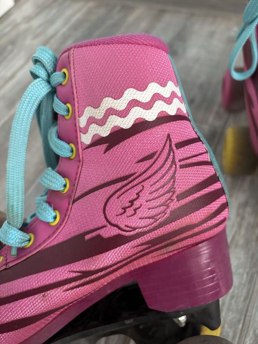 Ролкови кънки с мотив на Soy Luna