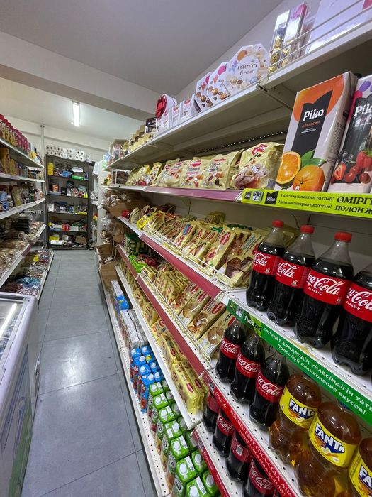 Магазин сатылады товарымен