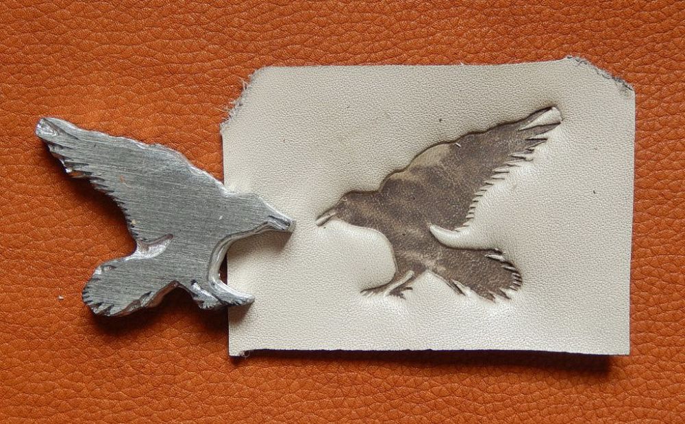 Клише для тиснения .