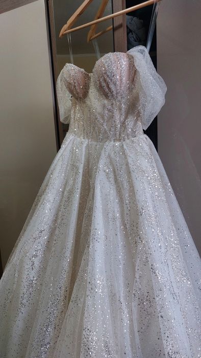 Rochie mireasă nouă