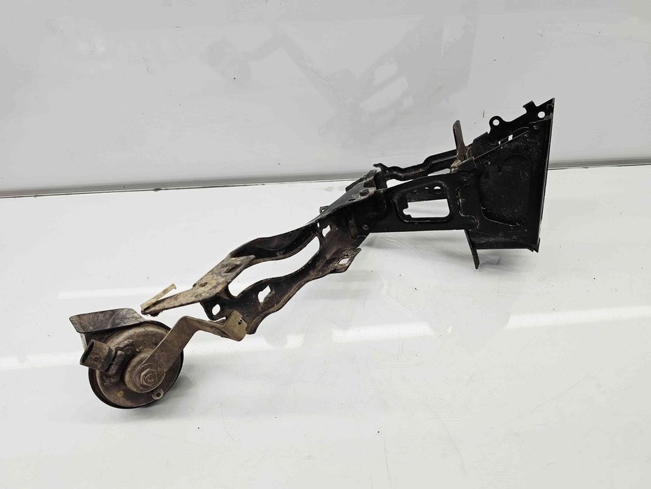 Suport far dreapta Bmw 1 (F20) [Fabr 2011-2017] KA9885