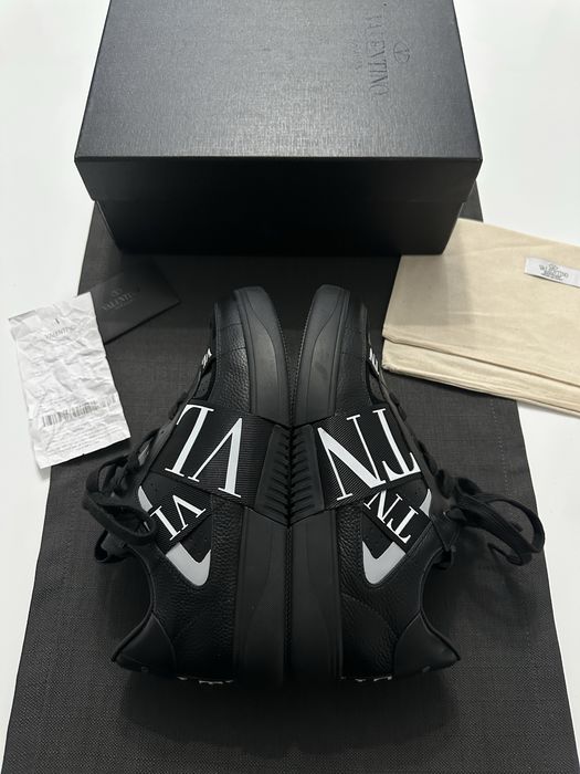 Pantofi Valentino