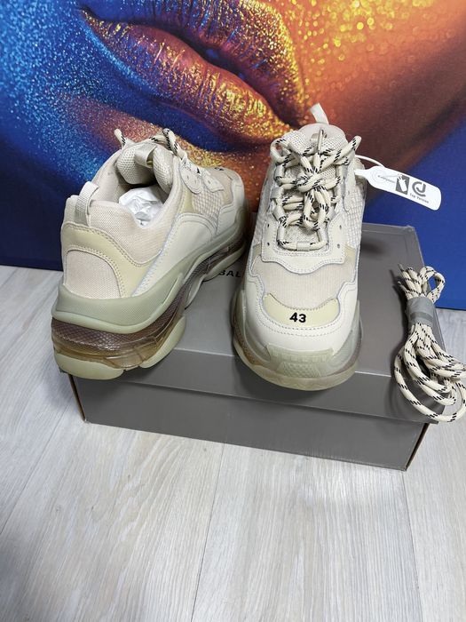 Adidasi Balenciaga Triple S Premium