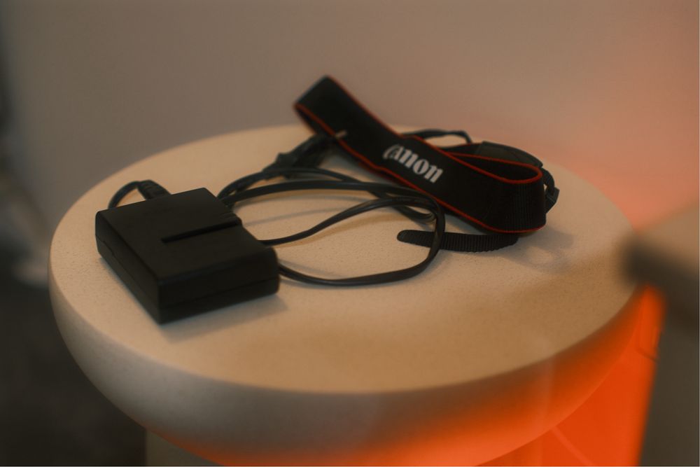 Фотоапарат Canon EOS 750D