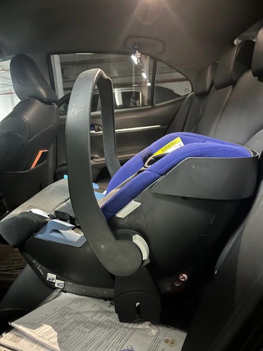 Продам автолюльку Cybex aton.