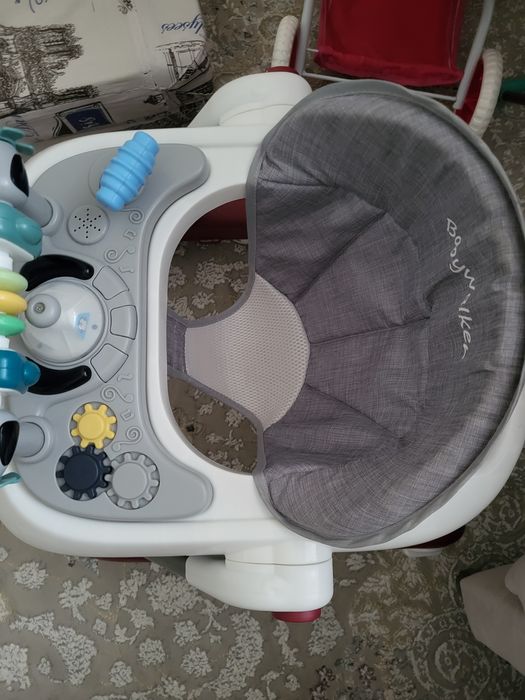 Ходунок детский с первым  шагом