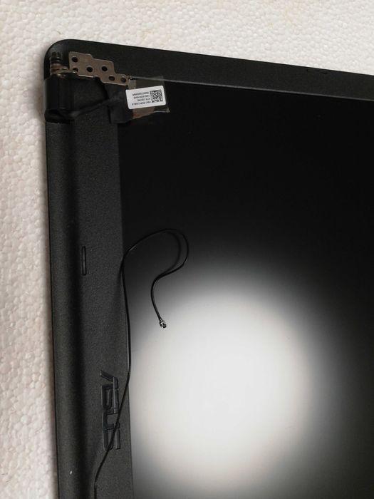Display / матрица + кабел + панти за Asus X541U – работеща, без линии