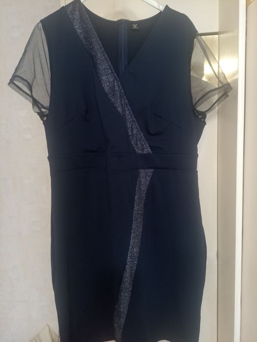 Елегантна рокля хлл