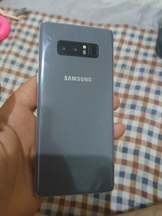 Samsung note 8 arzonga