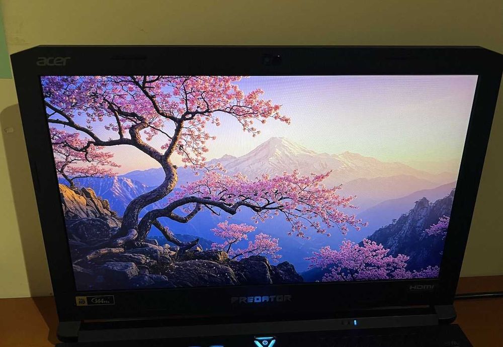 Acer Predator Helios 500 (в родной коробке)