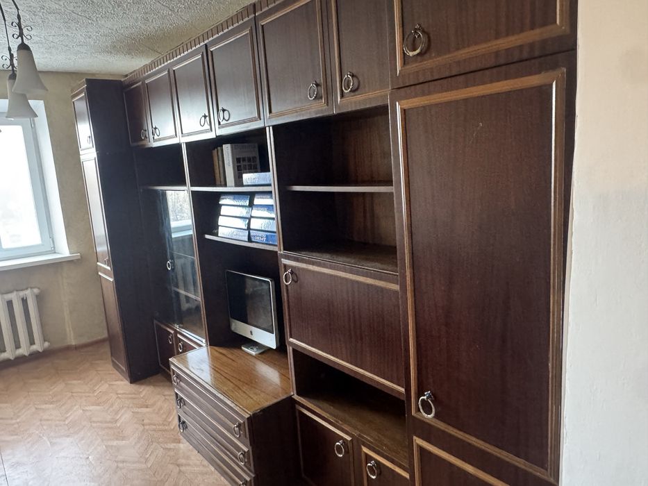 Сервант  советское чисто дерево