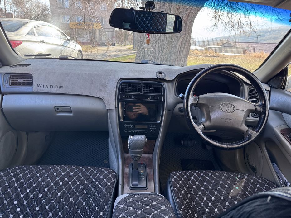 Продам тойота виндом