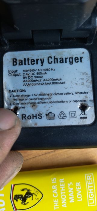 Зарядное устройство ААА и АА акб