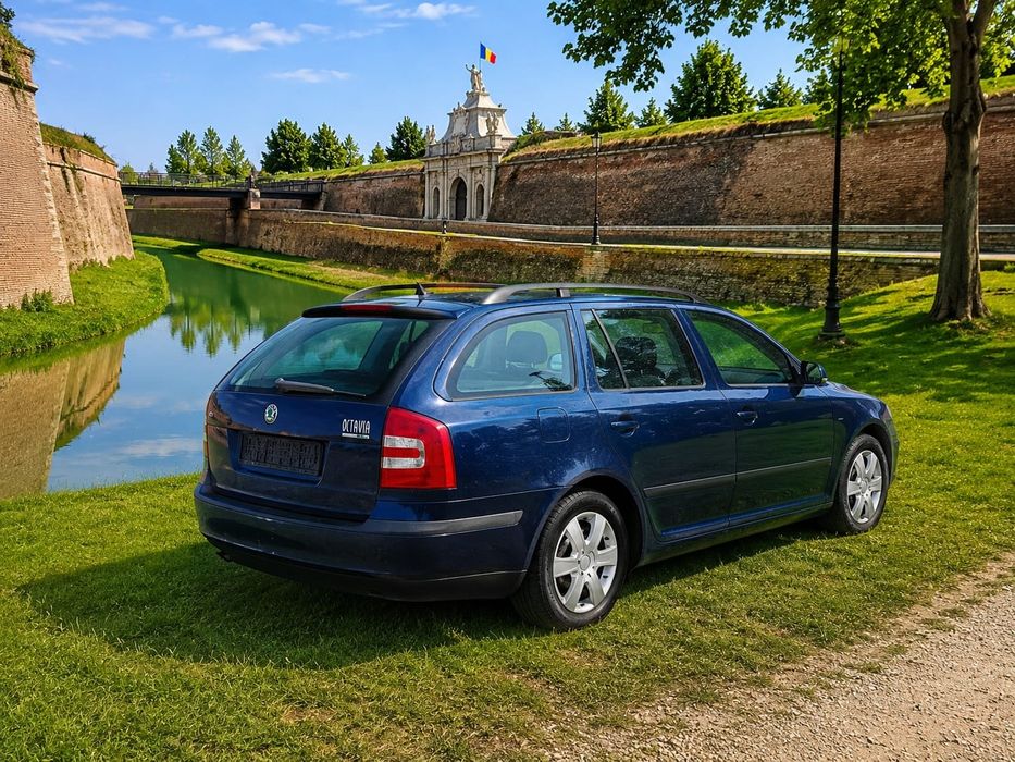 Skoda Octavia 2 –