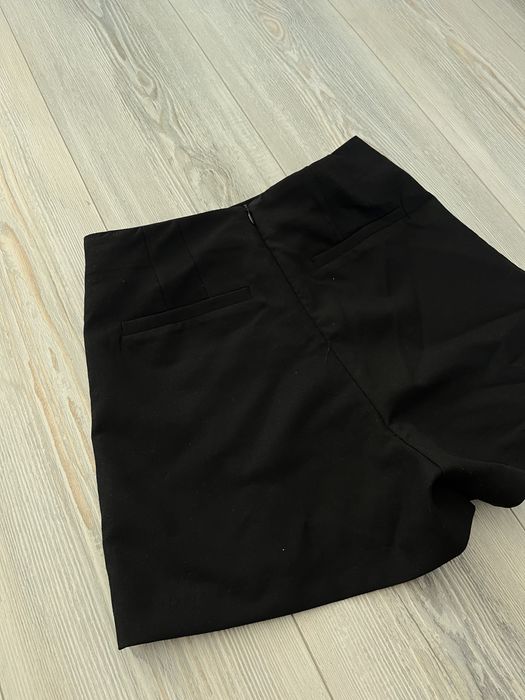 Пола-панталонки Bershka