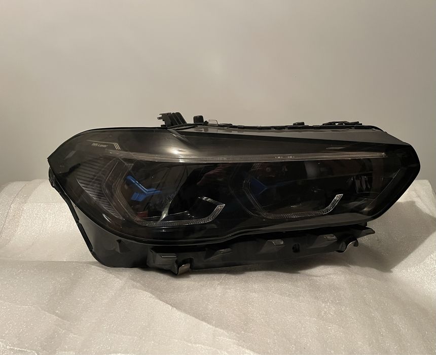Far dreapta X5 G05 X6 G06 laser shadow line 2019-2022