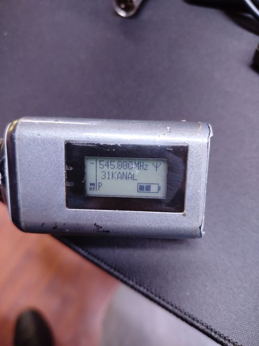 Беспроводной микрофон Sennheiser