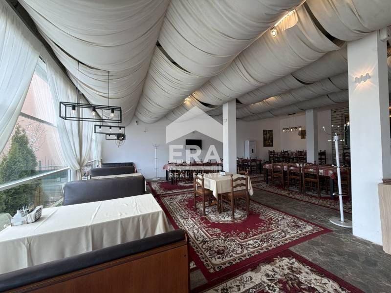 Дава се под наем Заведение в Варна, м-т Акчелар - 500 кв.м за 3490.95 € - Снимка #1