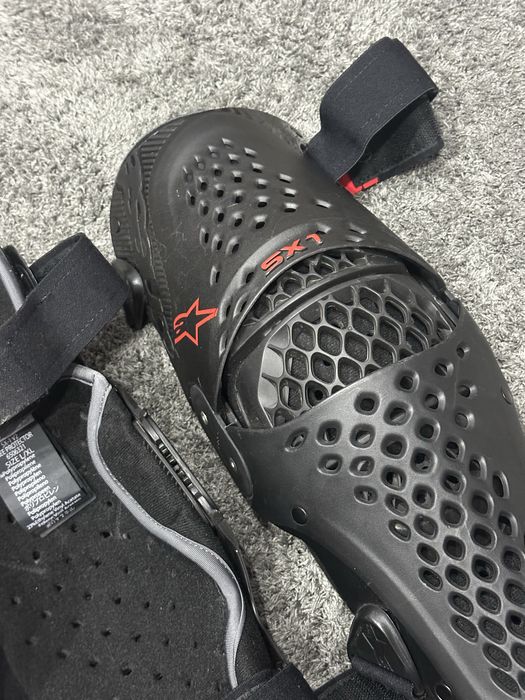 Genunchiere Alpinestars SX-1 V2
