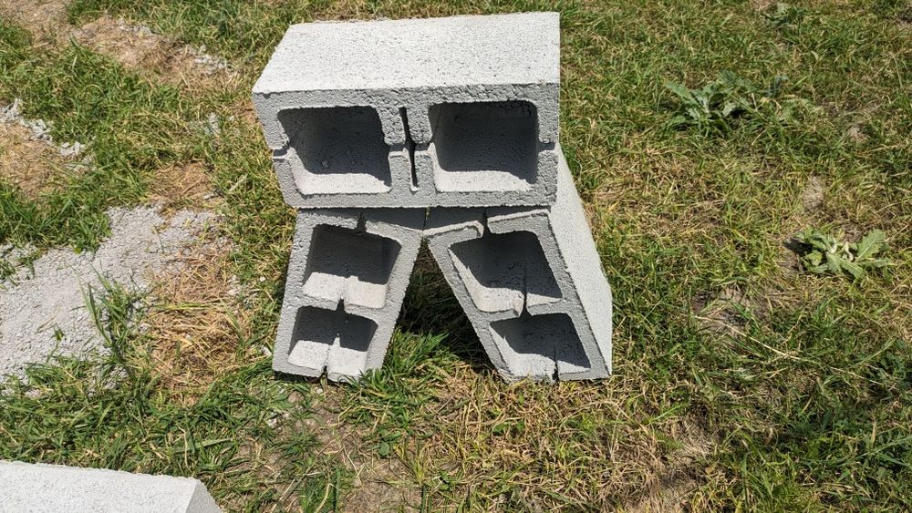 Сплитерный блок / сплитерные блоки / шлакоблок / пескоблок