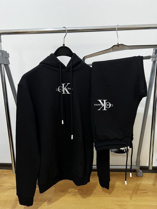 Trening Calvin Klein