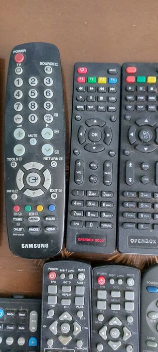 Продам пульты телевизору, DVD