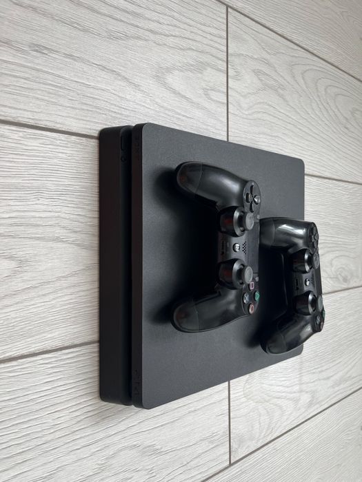 Продам пс 4 слим