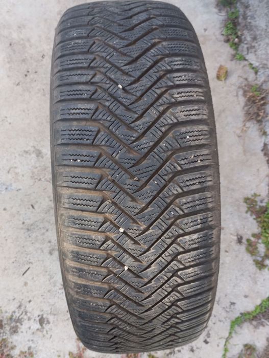 Зимни гуми 2 броя 205/55/16