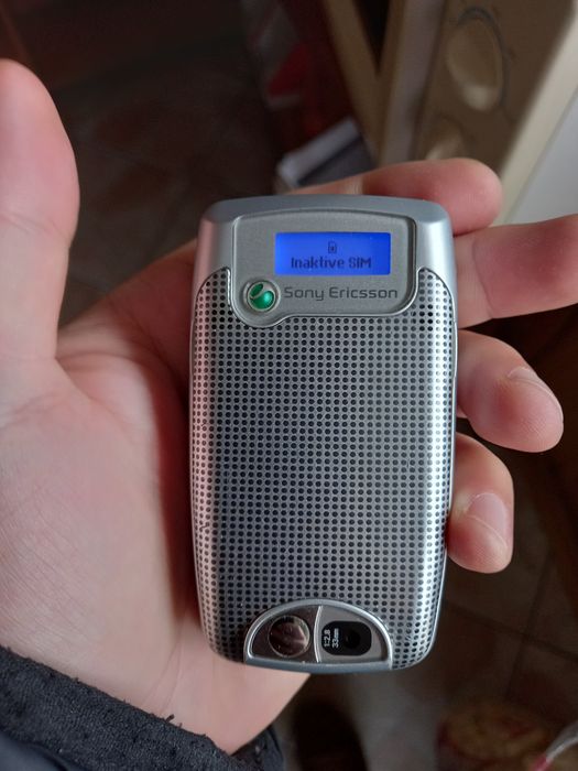 Vând Sony Ericsson Z600 pt Colecționari sau Pasionați