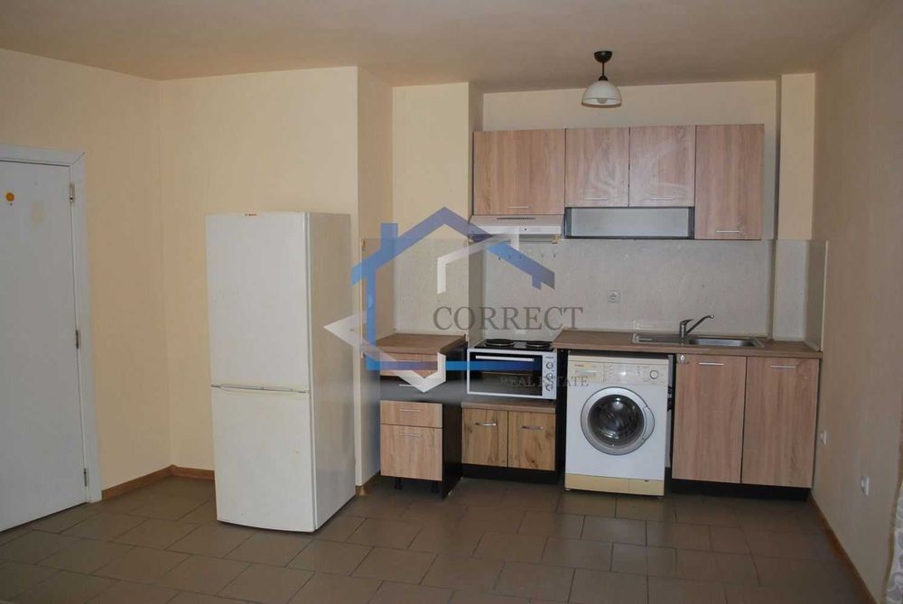 Дава се под наем Двустаен апартамент в Варна, Колхозен пазар - 60 кв.м за 306 € - Снимка #3