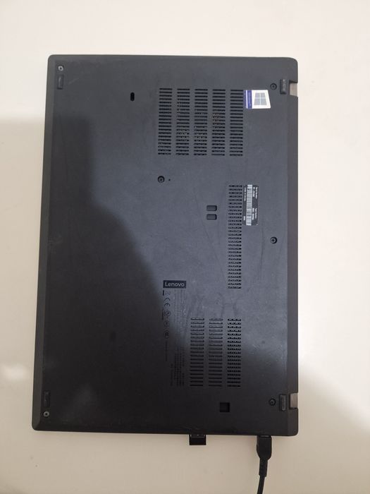 Lenovo ThinkPad T 490