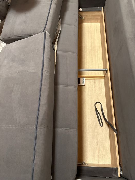 Продается диван угловой