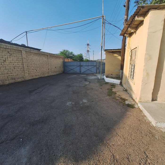 База в Чирчике 1,2 гектара ЖД веткой