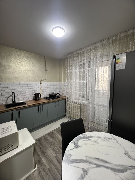 1 ком кв по суточно