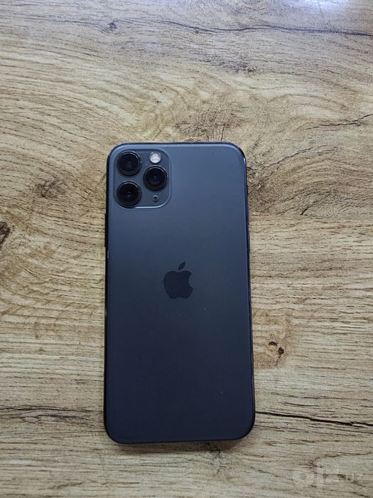 Iphone 11pro sotiladi 256 gb srochna