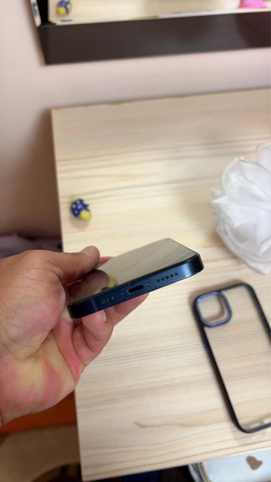 Айфон 13 midnight