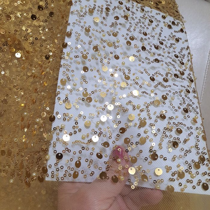 Tulle accesorizat cu paiete si margele, 460×160 cm