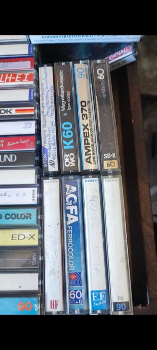 Аудио касети 100 броя