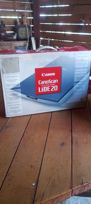 Цветен скенер Canon