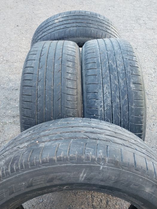 4 шины 225 55 R18 Bridgestone.