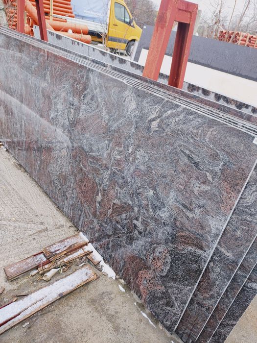 Pervaze/Glafuri/Scări din marmura și granit la comanda