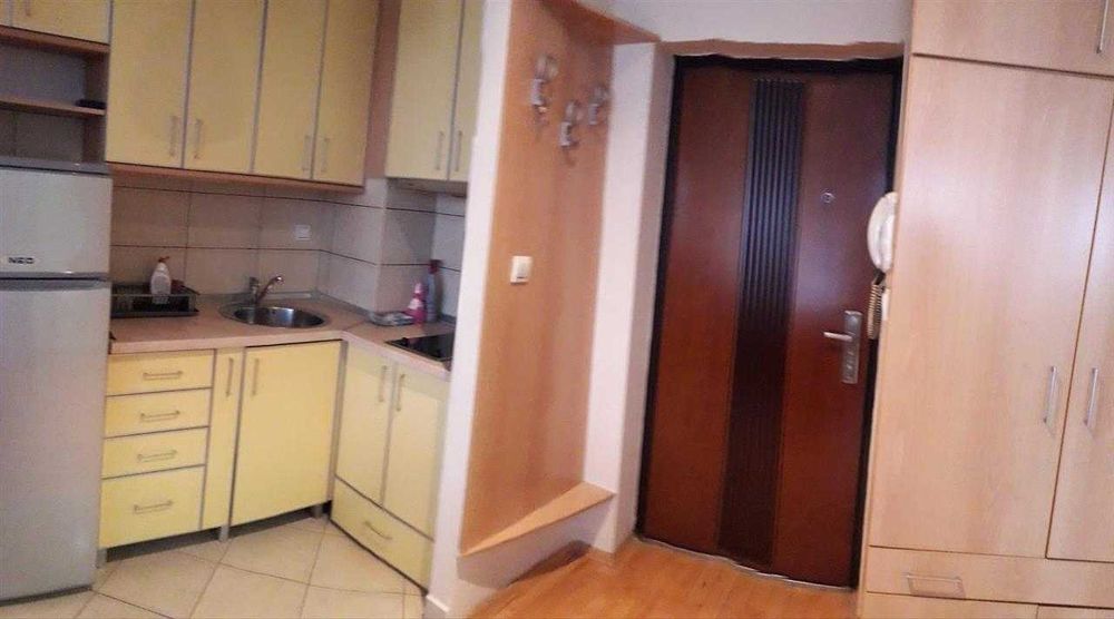 Дава се под наем Двустаен апартамент в Пловдив, Въстанически - 64 кв.м за 300.9 € - Снимка #2