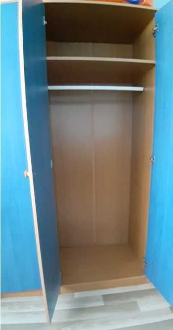 Мебели за детскo-юношеска стая