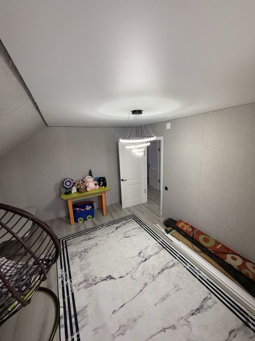 Продам 2 дома на одной теретории.