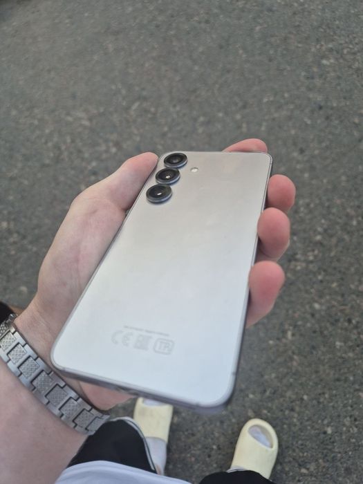 Samsung S25 128gb