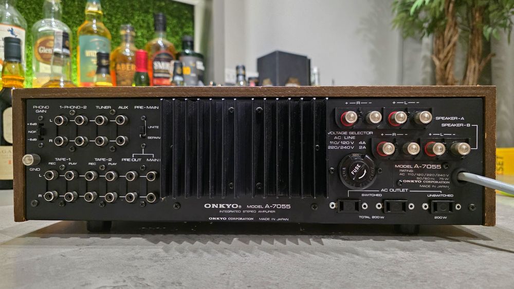 ONKYO A-7055 – Лимитирана Серия №107/200, Old Gold –Class A