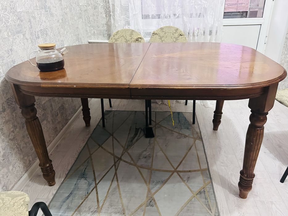 Стол для кухни в отличном состоянии