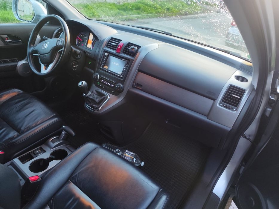 Продавам Honda CR-V 3 2.2 140 k