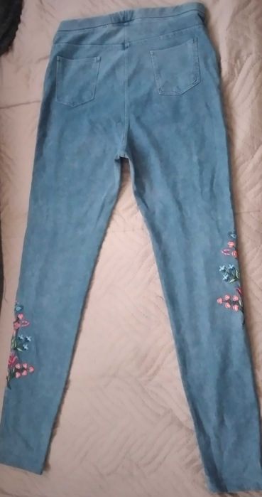 Детски клин тип дънки с бродерия